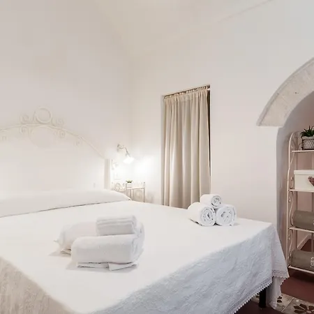 Helloapulia_Maiolica Studio Lägenhet